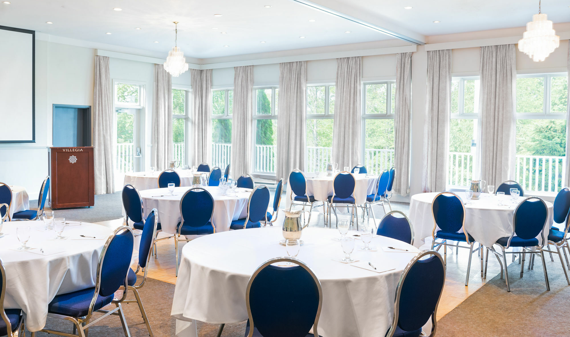 Manoir Des Sables Hotel & Golf Magog Exterior photo